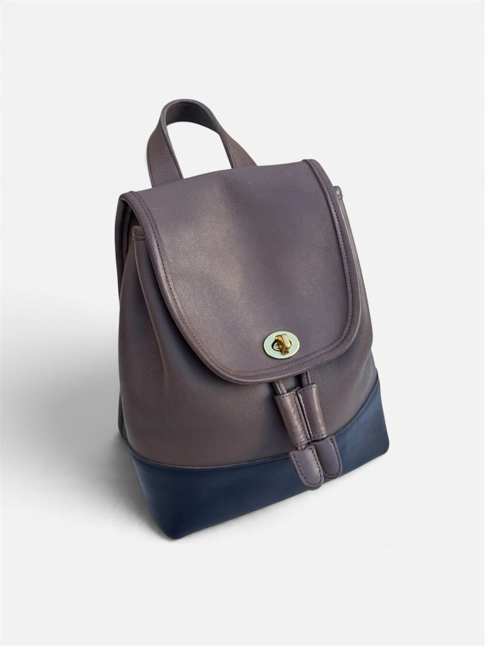 COACH 9960 Vintage Turnlock Taupe Brown Black Leather Backpack